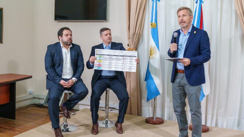 Frigerio elevó a la Legislatura  el proyecto de reforma integral del sistema político provincial